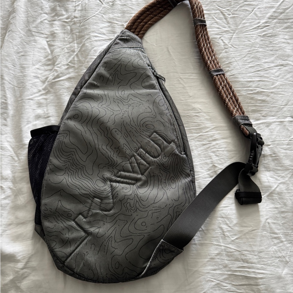 Well Loved Kavu Topo Design Sling Bag - Picture 2 of 9
